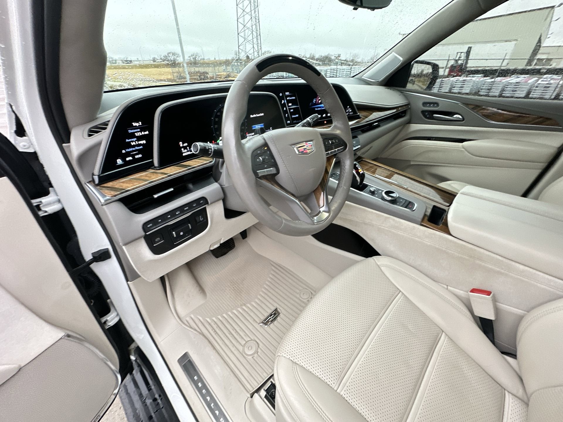 2021 Cadillac Escalade ESV Premium Luxury Platinum
