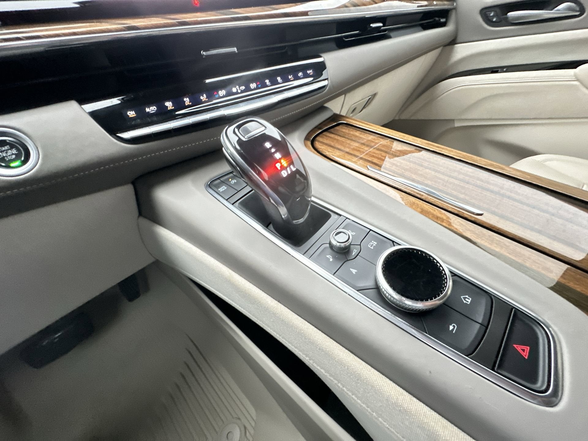 2021 Cadillac Escalade ESV Premium Luxury Platinum