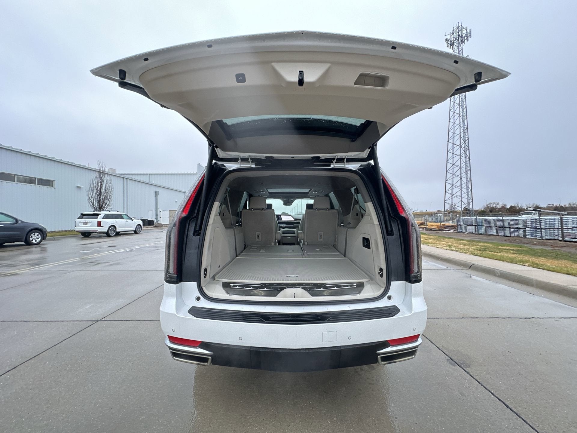 2021 Cadillac Escalade ESV Premium Luxury Platinum