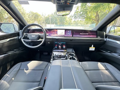 2026 Cadillac Escalade ESV Luxury