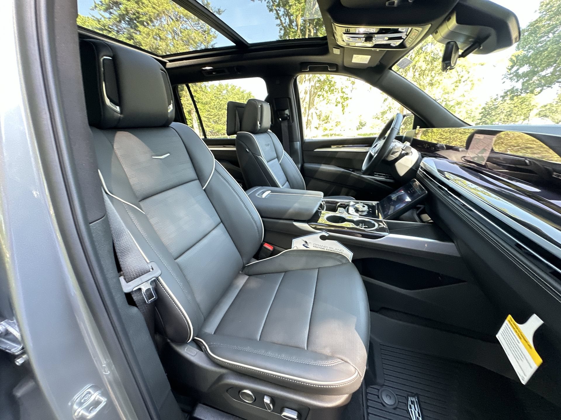 2026 Cadillac Escalade ESV Luxury