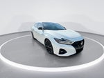 2022 Nissan Maxima SR Xtronic CVT