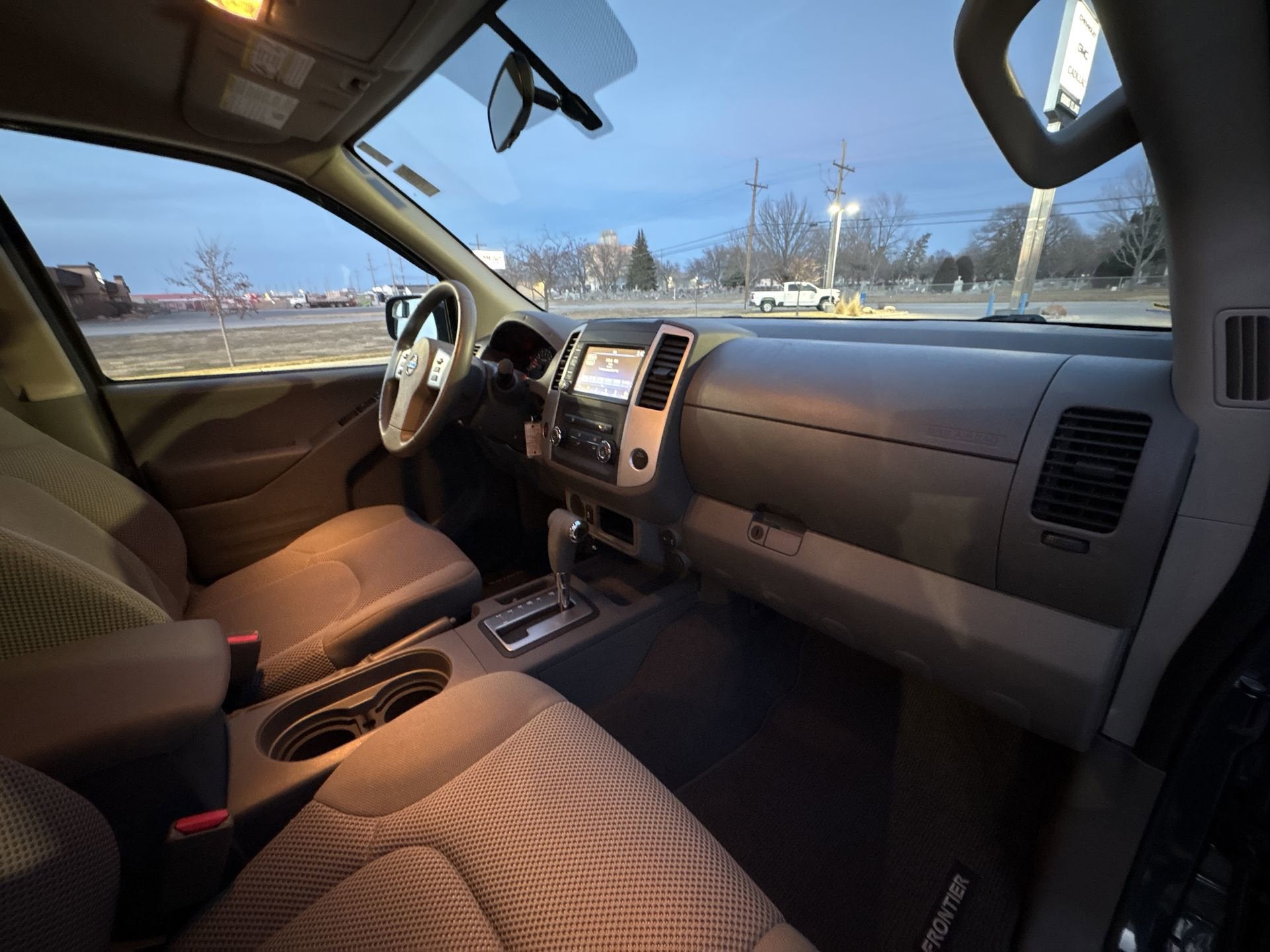 2019 Nissan Frontier SV