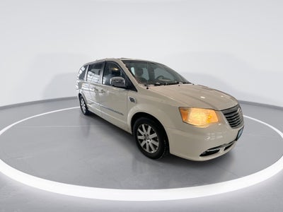 2011 Chrysler Town & Country Touring-L