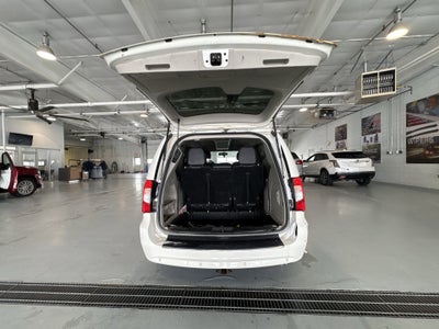 2011 Chrysler Town & Country Touring-L