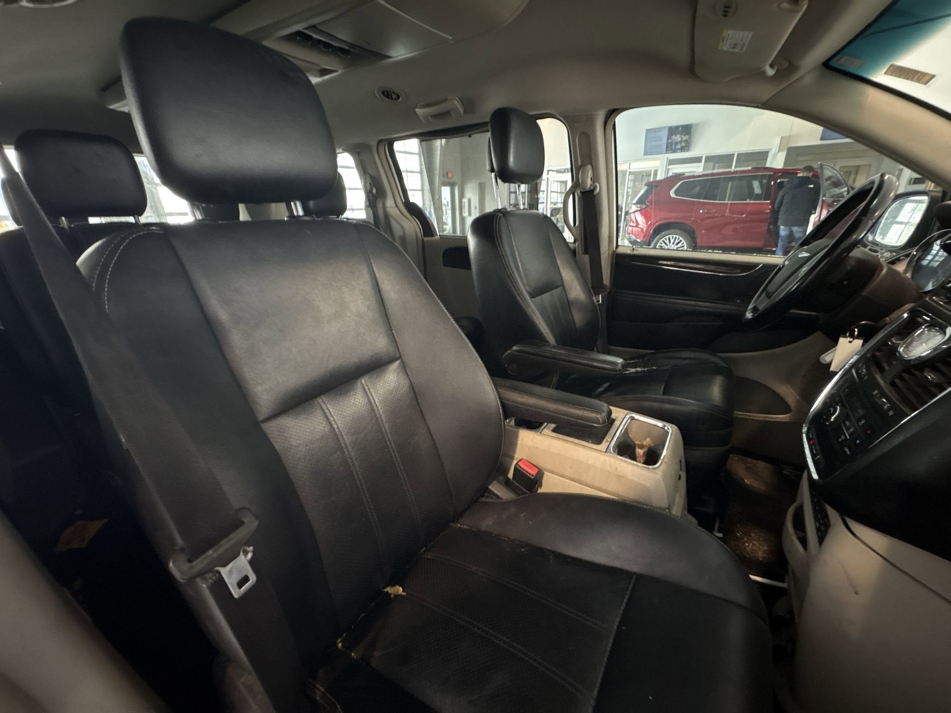 2011 Chrysler Town & Country Touring-L