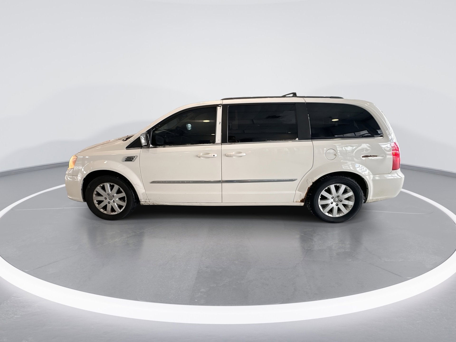 2011 Chrysler Town & Country Touring-L