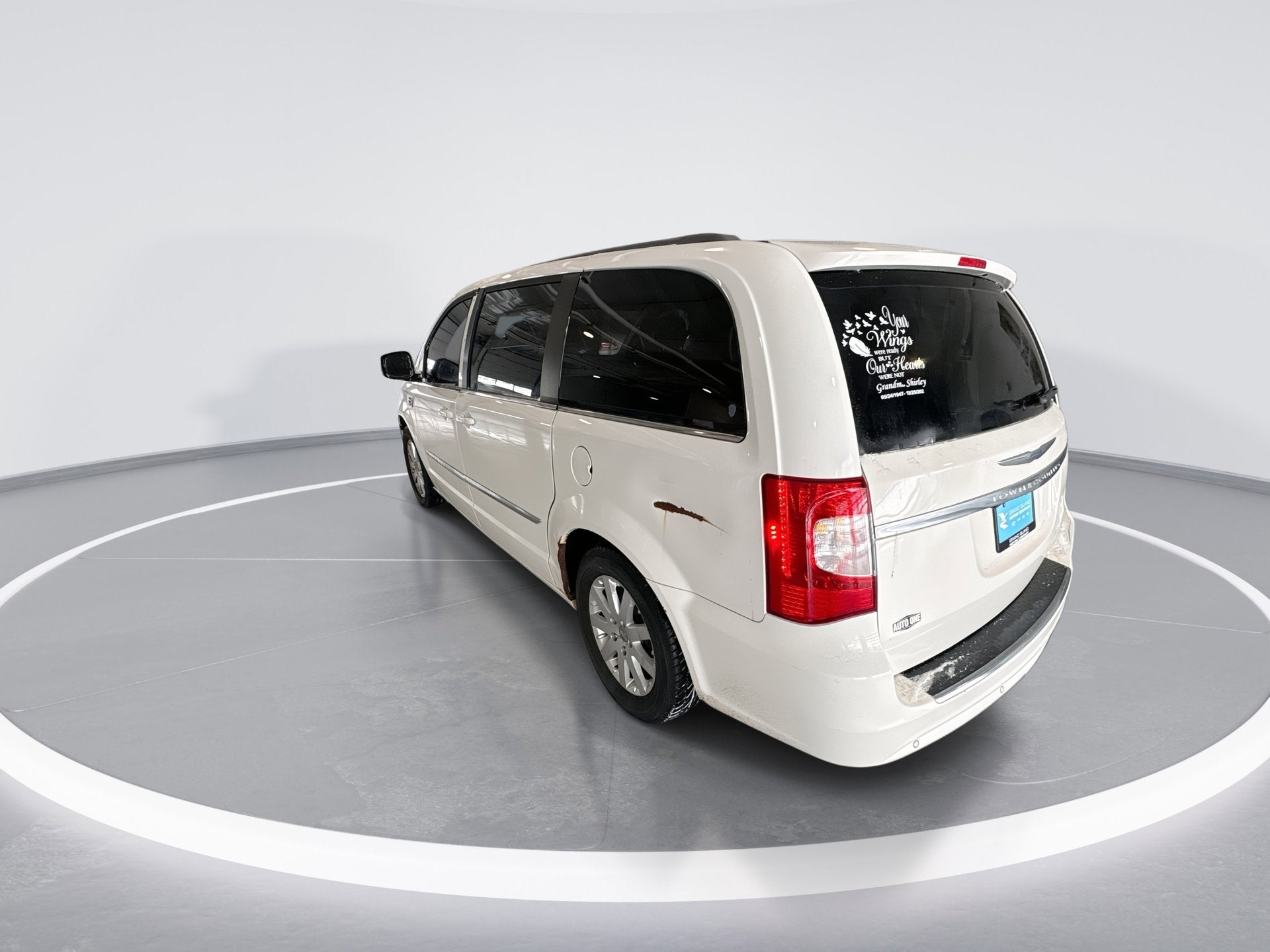 2011 Chrysler Town & Country Touring-L