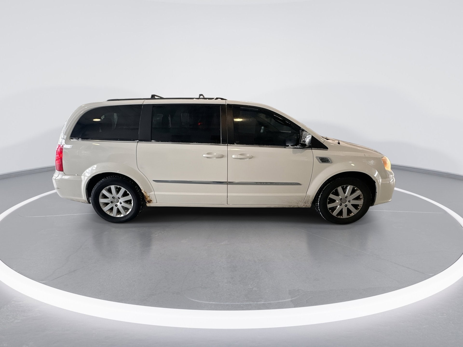 2011 Chrysler Town & Country Touring-L