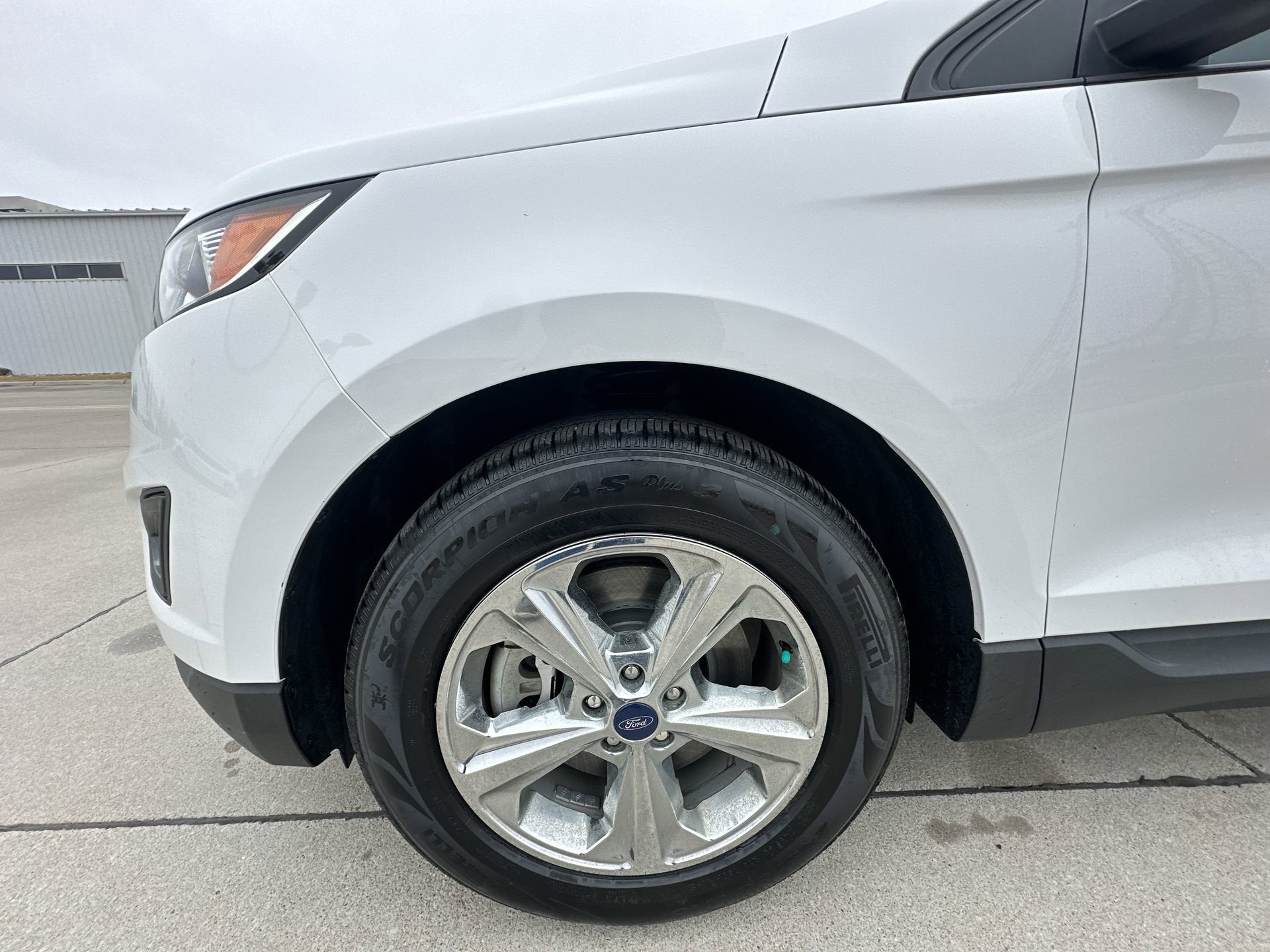 2016 Ford Edge SE