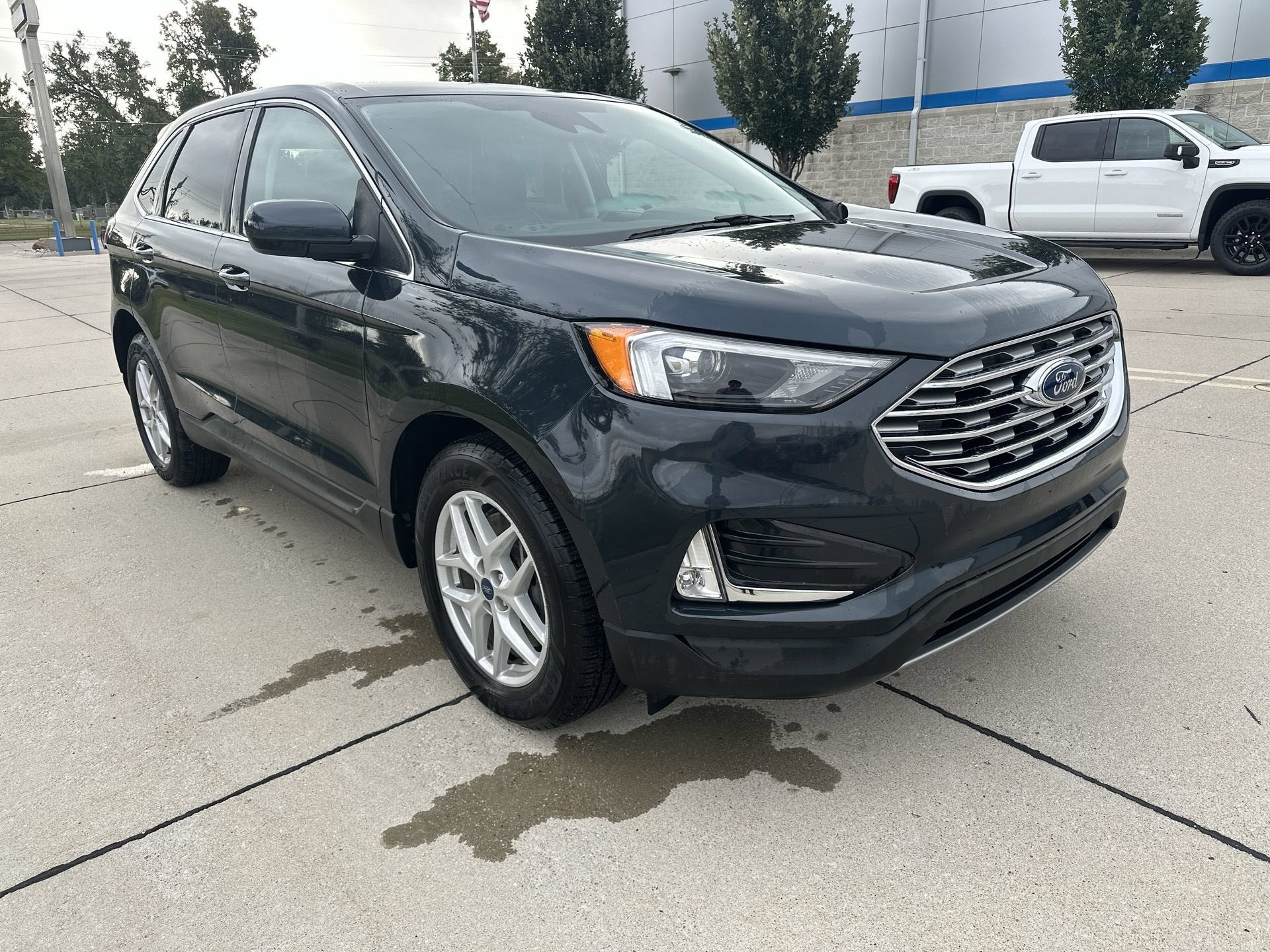 2022 Ford Edge SEL