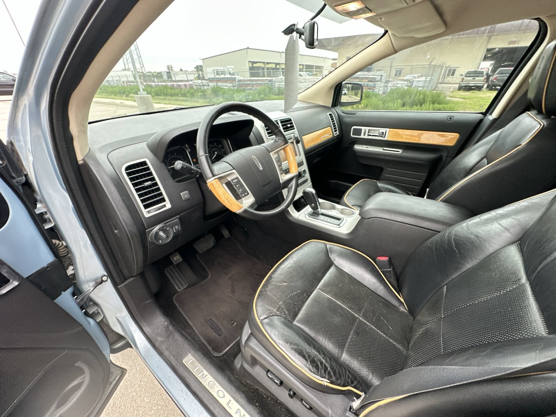 2008 Lincoln MKX Base