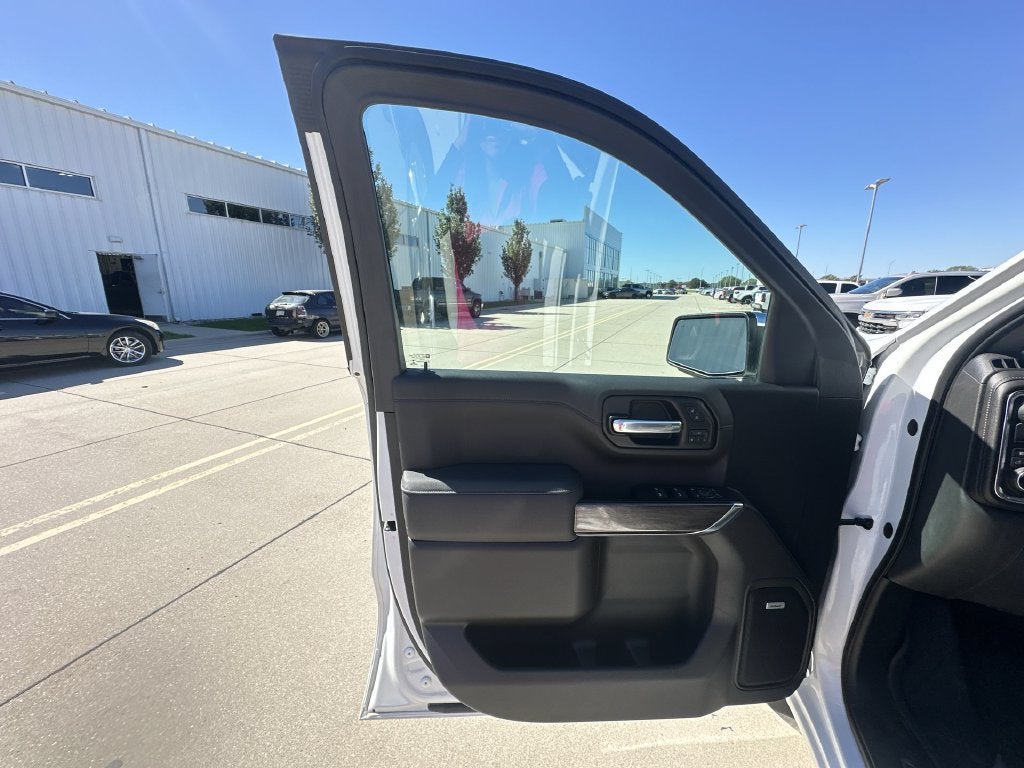 2019 Chevrolet Silverado 1500 LTZ - Photo 23