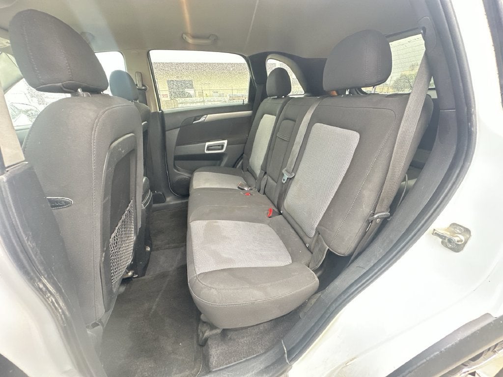 2012 Chevrolet Captiva LS w/2LS