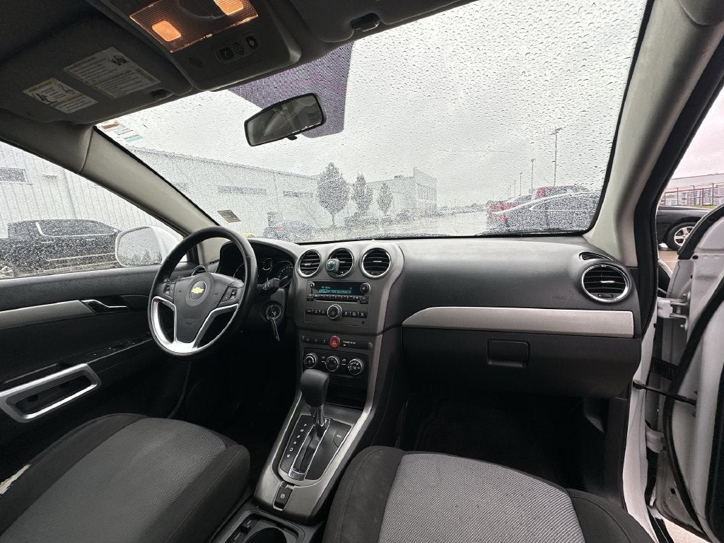 2012 Chevrolet Captiva LS w/2LS