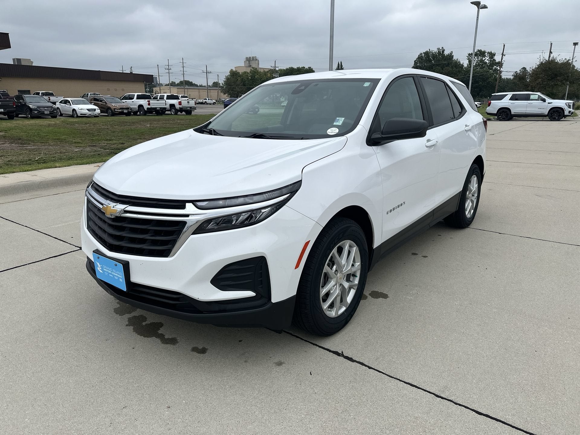 2024 Chevrolet Equinox LS