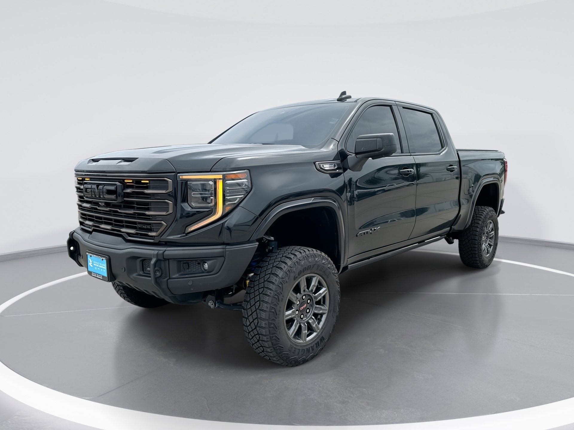 2025 GMC Sierra 1500 AT4X