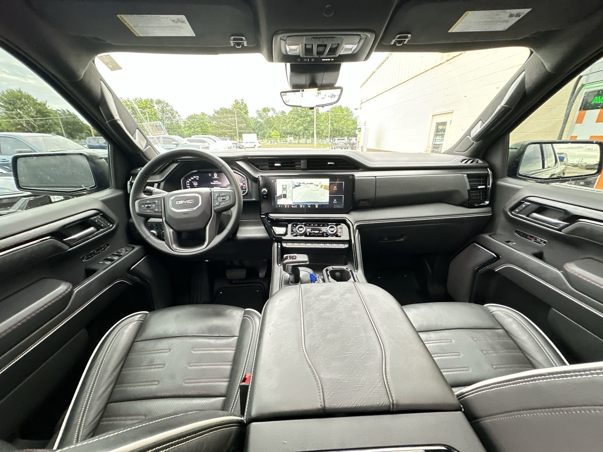 2025 GMC Sierra 1500 AT4X