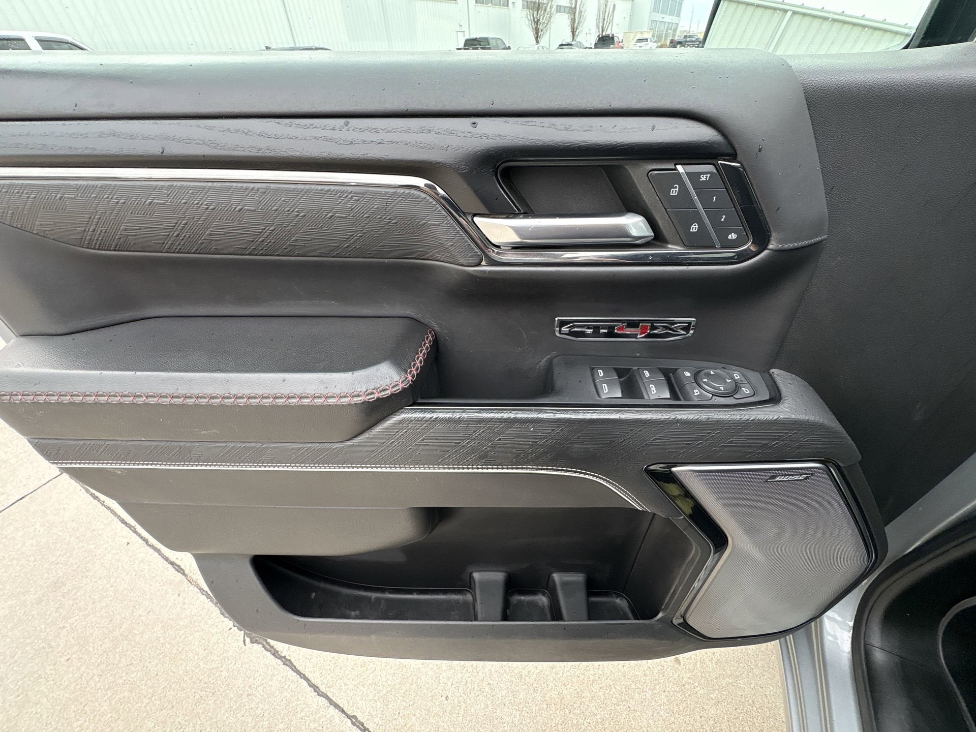 2024 GMC Sierra 1500 AT4X