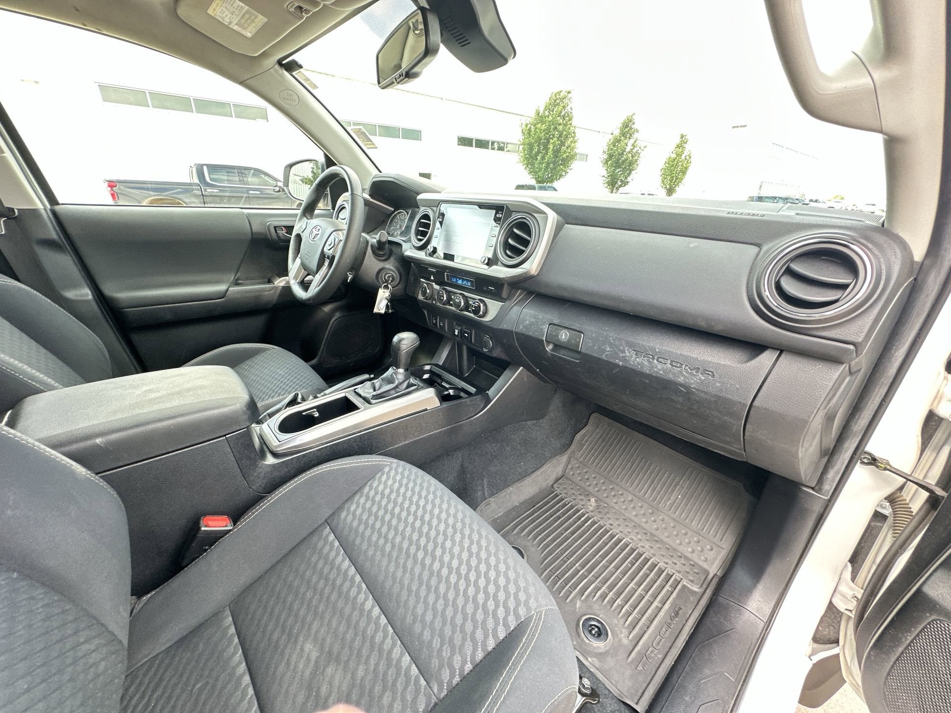 2022 Toyota Tacoma 4WD SR