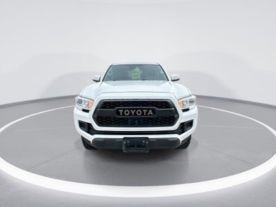 2022 Toyota Tacoma 4WD SR
