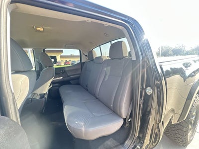 2020 Toyota Tacoma SR5 V6
