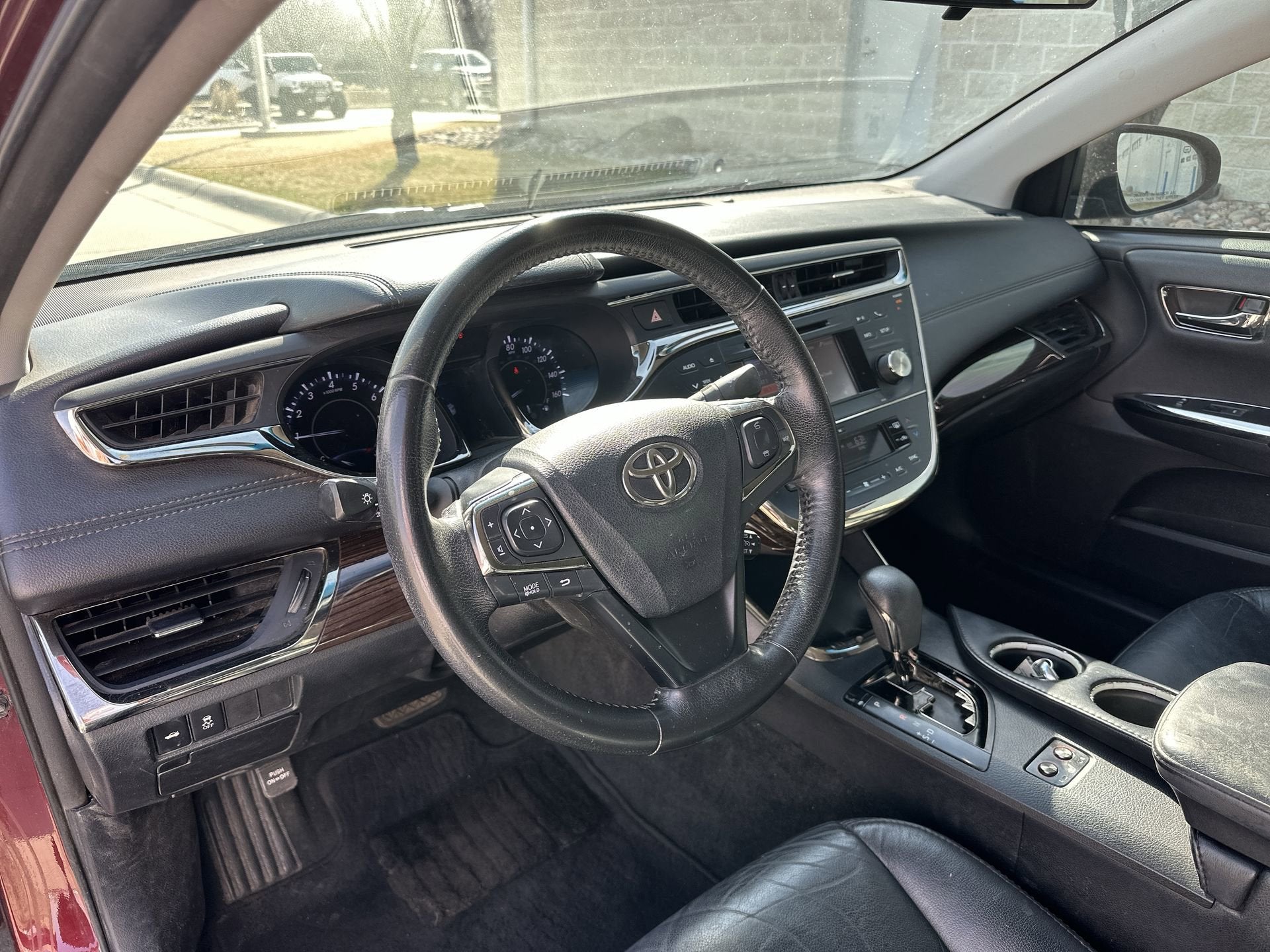 2013 Toyota Avalon XLE
