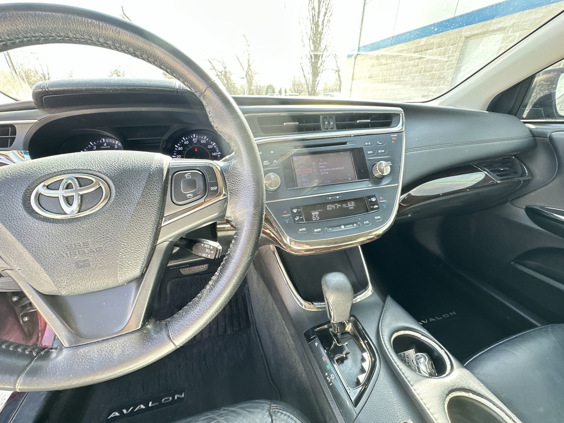 2013 Toyota Avalon XLE