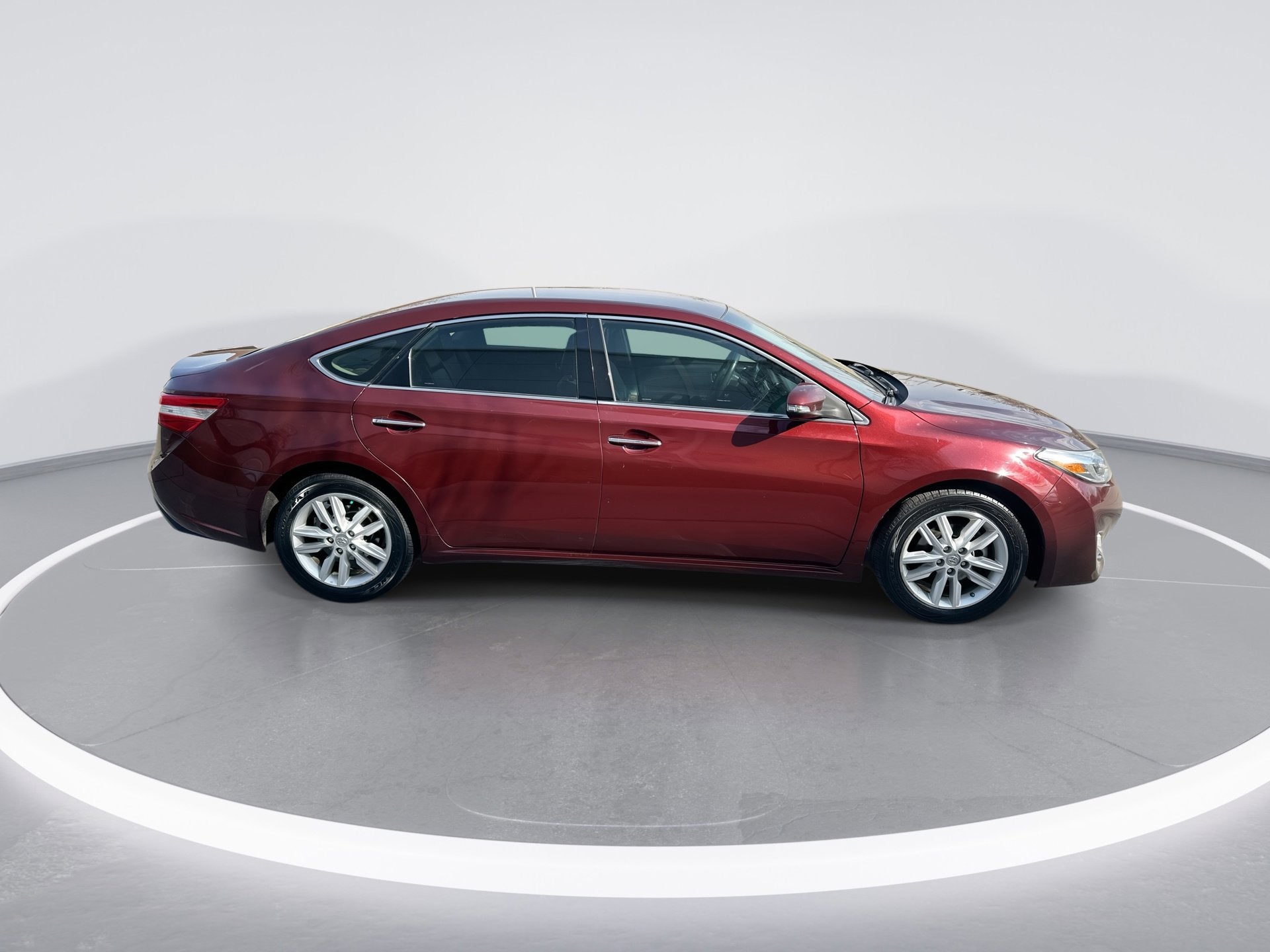 2013 Toyota Avalon XLE