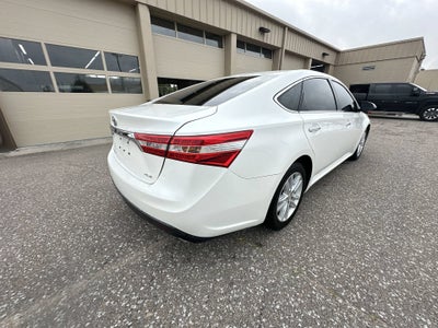 2014 Toyota Avalon XLE