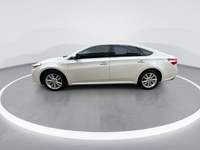 2014 Toyota Avalon XLE