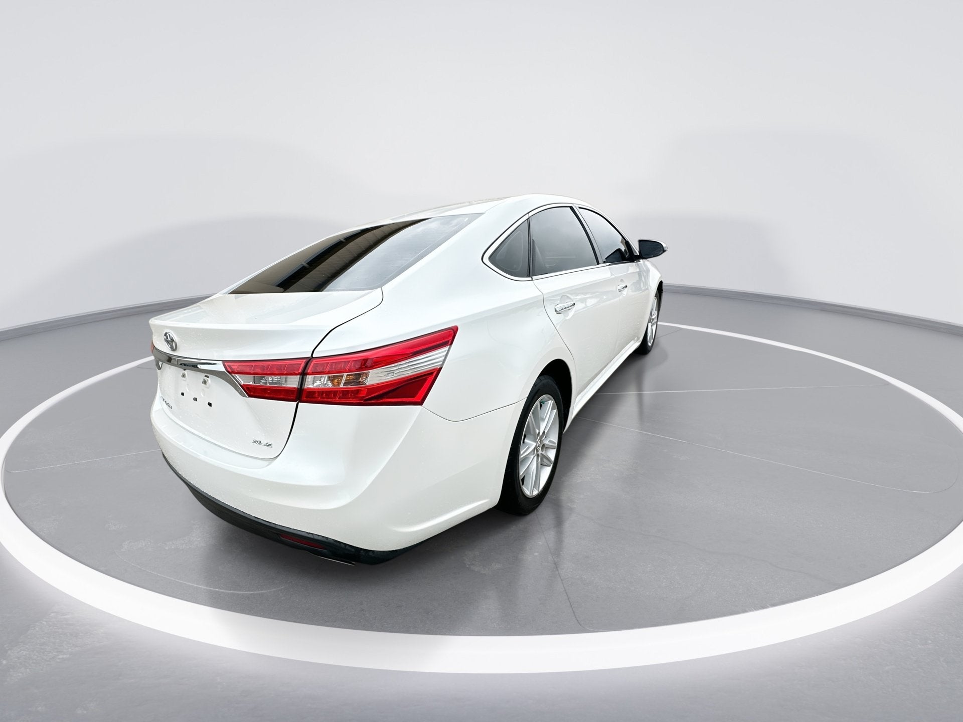 2014 Toyota Avalon XLE