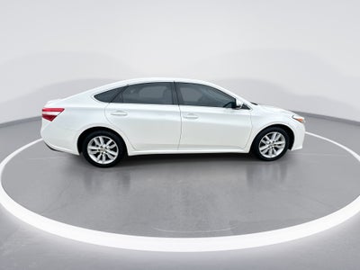 2014 Toyota Avalon XLE