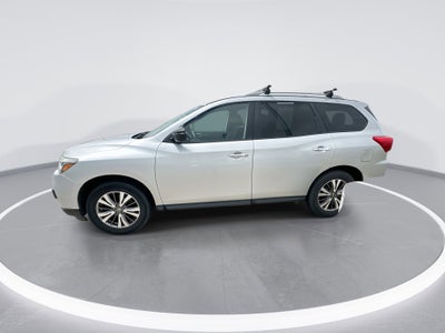 2018 Nissan Pathfinder SV
