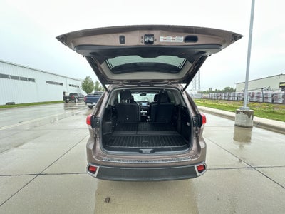 2017 Toyota Highlander Limited