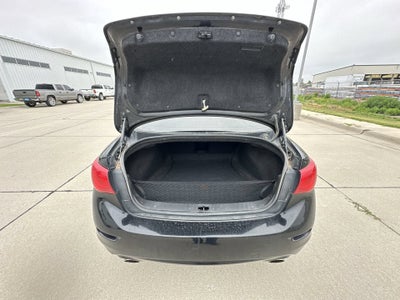 2015 INFINITI Q50 Premium