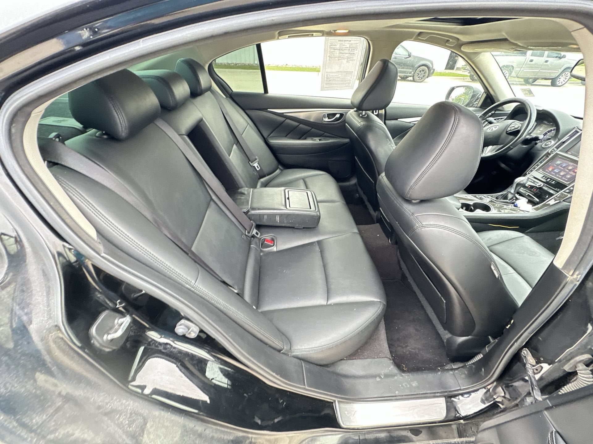2015 INFINITI Q50 Premium