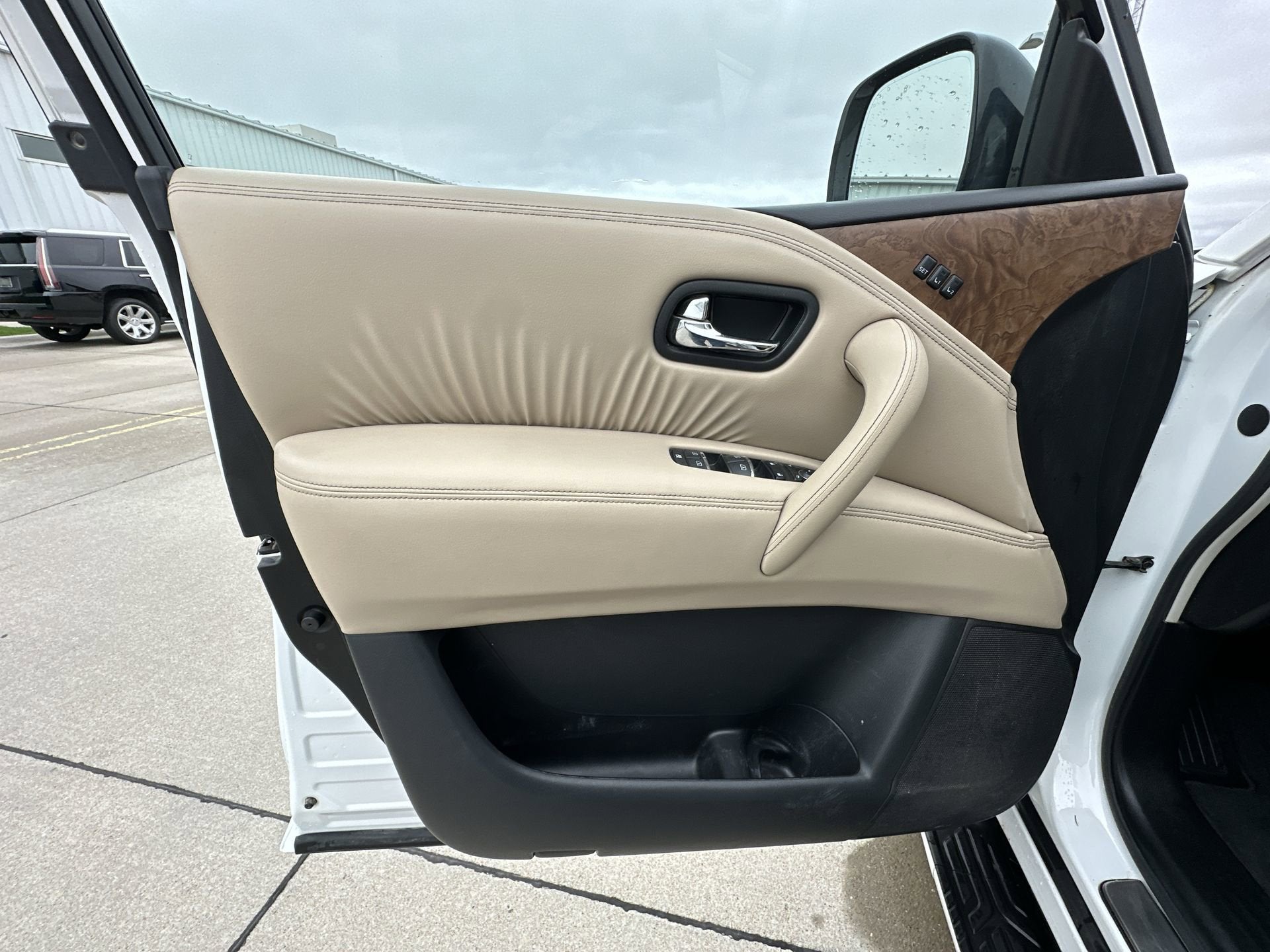 2022 Nissan Armada SL