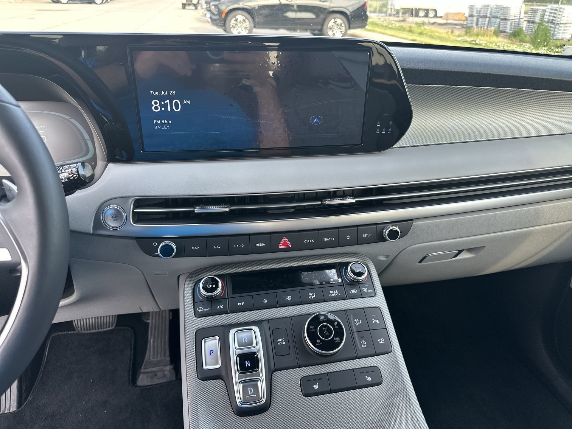 2025 Hyundai Palisade SEL - Photo 13