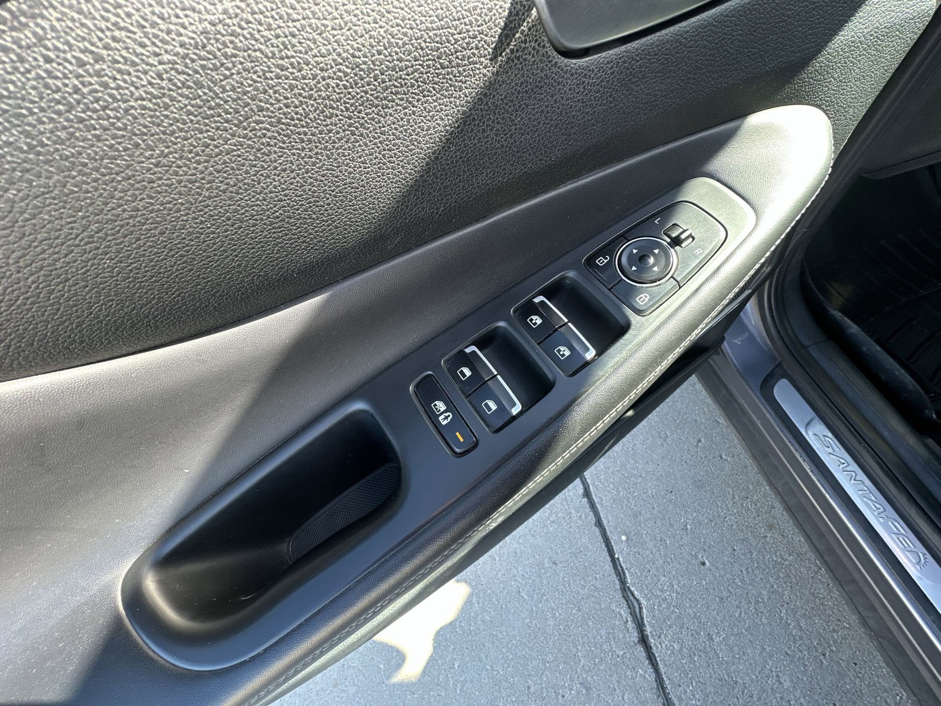 2022 Hyundai Santa Fe Hybrid SEL Premium