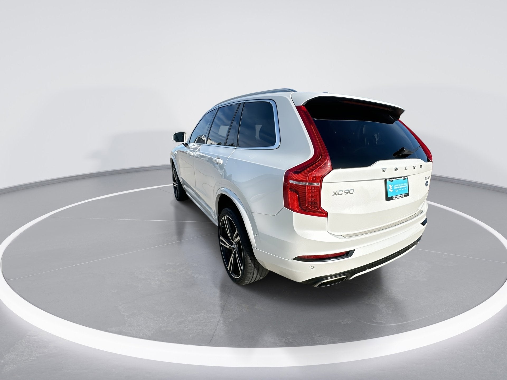 2017 Volvo XC90 R-Design